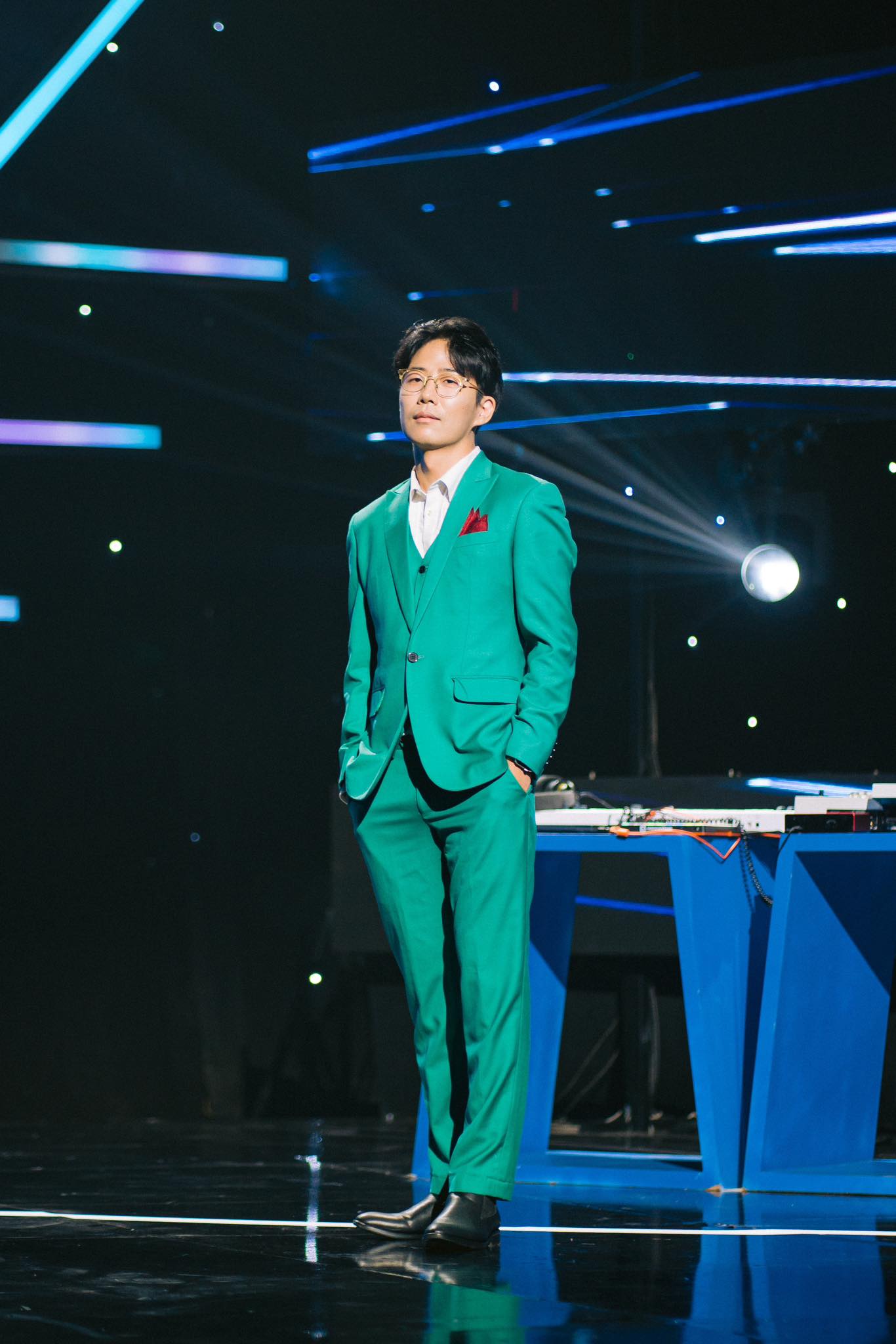 Biến hoá suit cùng nhà sản xuất âm nhạc Hàn Quốc Beatcoin